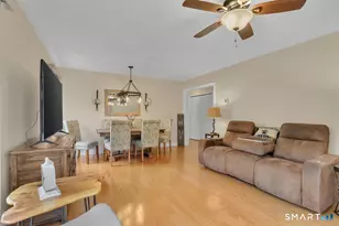 17 Ginger Cir, Portland, CT 06480 - Photo 8