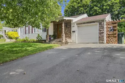 64 Davenport Road, West Hartford, CT 06110 - Photo 2