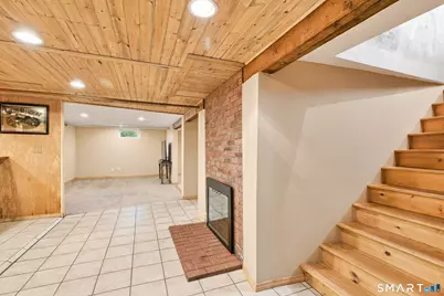 64 Davenport Road, West Hartford, CT 06110 - Photo 8