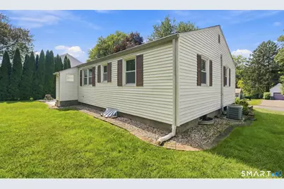 64 Davenport Road, West Hartford, CT 06110 - Photo 26