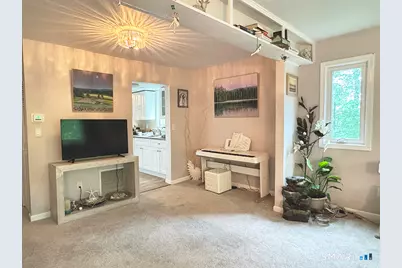 149 Knapps Highway #149, Fairfield, CT 06825 - Photo 4