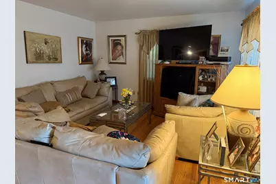 93 Ridgewood Avenue, Stamford, CT 06907 - Photo 4