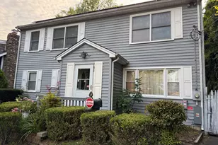 93 Ridgewood Ave, Stamford, CT 06907 - Photo 2