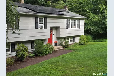 4 Partridge Lane, Newtown, CT 06470 - Photo 2