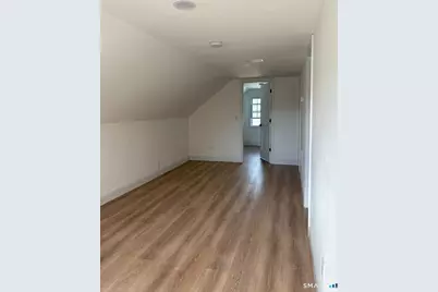 350 Roger Williams Road, Bridgeport, CT 06610 - Photo 12