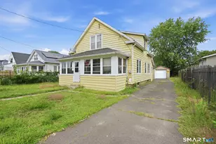 44 Sisson St, East Hartford, CT 06118 - Photo 2
