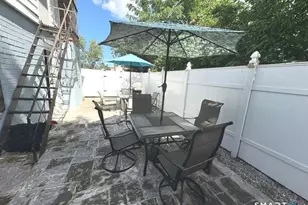 243 Pleasant St, New Britain, CT 06051 - Photo 12