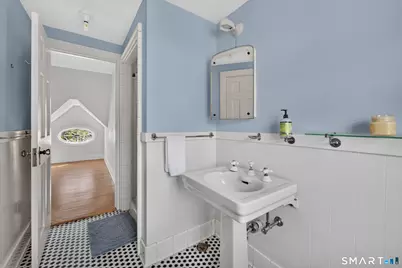 39 Glenwood Avenue, New London, CT 06320 - Photo 32