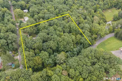 26 Geromin Drive, Haddam, CT 06441 - Photo 2