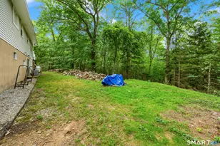 26 Geromin Dr, Haddam, CT 06441 - Photo 30