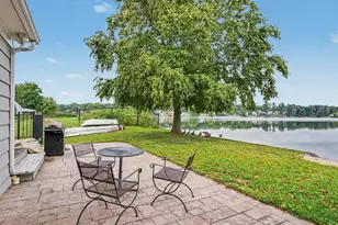 100 Lakeshore Terrace, Bridgeport, CT 06606 - Photo 10
