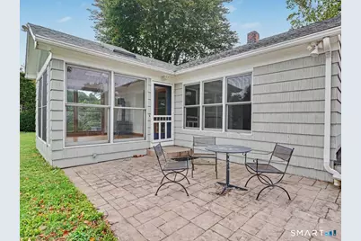 100 Lakeshore Terrace, Bridgeport, CT 06606 - Photo 6