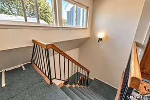 31 Ameridge Dr, Bridgeport, CT 06606 - Photo 28