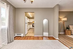 31 Ameridge Dr, Bridgeport, CT 06606 - Photo 6