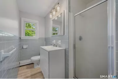 17 Elrin Place, New London, CT 06320 - Photo 34