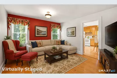 40 Stonehouse Road, Trumbull, CT 06611 - Photo 2