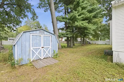 33 Cora Street, Enfield, CT 06082 - Photo 6