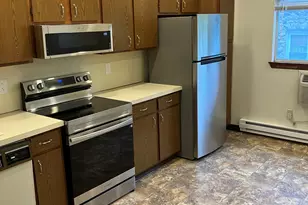 671-3 Wilson St, Waterbury, CT 06708 - Photo 4