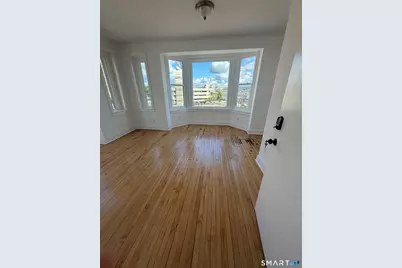 2 Bank Street, New London, CT 06320 - Photo 12