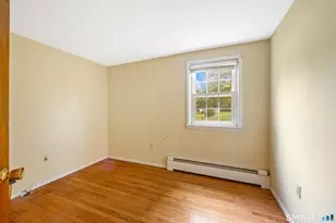 233 Forest Ln, Cheshire, CT 06410 - Photo 12