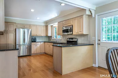 83 Sherman Turnpike, Redding, CT 06896 - Photo 10