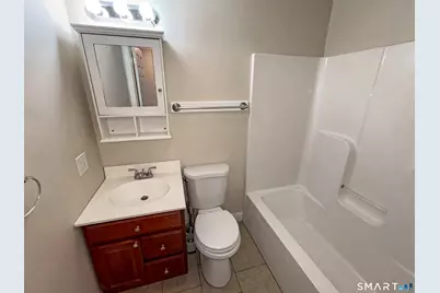 83 East Grand Avenue, New Haven, CT 06513 - Photo 10