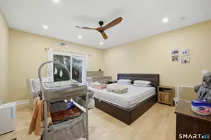 2435 Bedford St, Stamford, CT 06905 - Photo 18