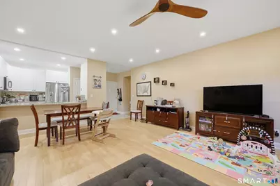 2435 Bedford Street #21C, Stamford, CT 06905 - Photo 4