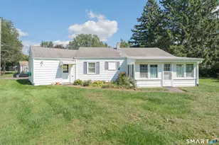 46 Apple St, Wallingford, CT 06492 - Photo 2