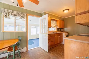 46 Apple St, Wallingford, CT 06492 - Photo 8
