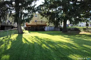 77 McClintock St, New Britain, CT 06053 - Photo 4