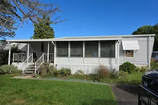 35 Arawak Dr, East Hartford, CT 06118 - Photo 1