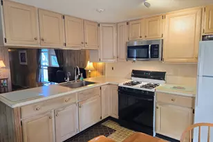 35 Arawak Dr, East Hartford, CT 06118 - Photo 2