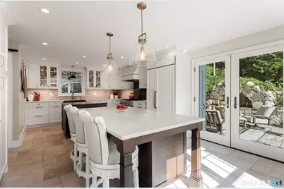 316 Valley Road, Greenwich, CT 06807 - Photo 4