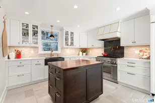 316 Valley Rd, Greenwich, CT 06807 - Photo 2
