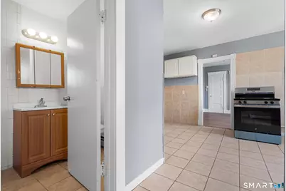 66 Standish Street #1W, Hartford, CT 06114 - Photo 16