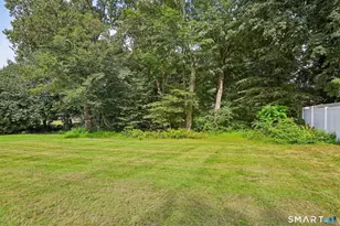 144 Tuttle Dr, New Haven, CT 06512 - Photo 30