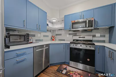 779 Prospect Avenue #4, West Hartford, CT 06105 - Photo 6