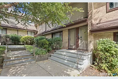 2437 Bedford Street #C17, Stamford, CT 06905 - Photo 2