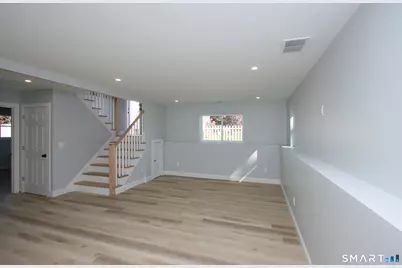 13 Francis Road, Danbury, CT 06810 - Photo 20