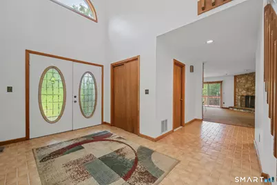 547 Simsbury Road, Bloomfield, CT 06002 - Photo 4
