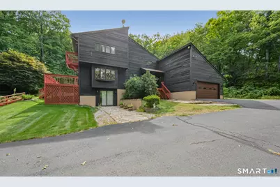 547 Simsbury Road, Bloomfield, CT 06002 - Photo 2