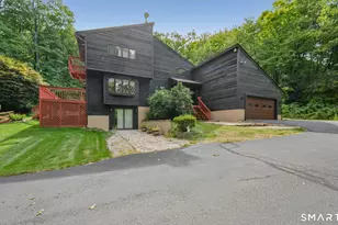 547 Simsbury Rd, Bloomfield, CT 06002 - Photo 2