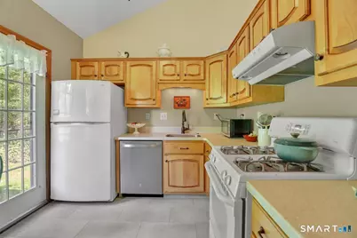 50 Sawmill Crossing #50, Wethersfield, CT 06109 - Photo 10
