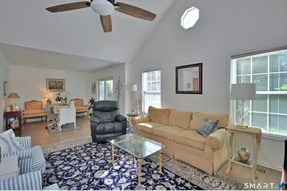 44 Elizabeth Circle #44, Newtown, CT 06482 - Photo 10