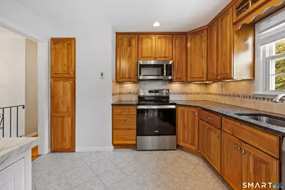 18 Sharon Drive, Shelton, CT 06484 - Photo 12