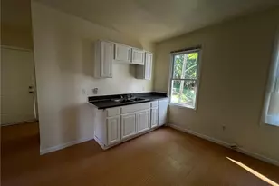 99 Lounsbury Ave, Waterbury, CT 06706 - Photo 14