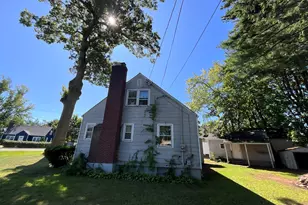 198 Broad St, Manchester, CT 06042 - Photo 2