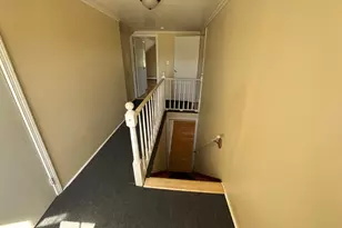 198 Broad St, Manchester, CT 06042 - Photo 18