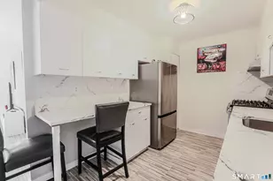 30 Woodland St, Hartford, CT 06105 - Photo 4